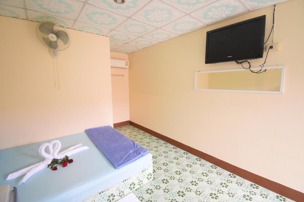 Mukda Guesthouse Трат Экстерьер фото