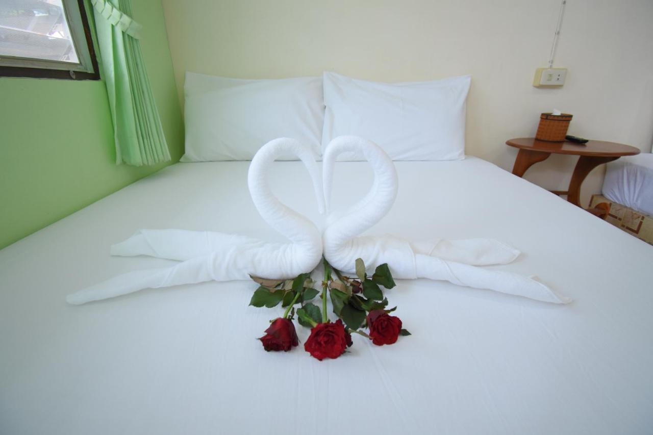 Mukda Guesthouse Трат Экстерьер фото