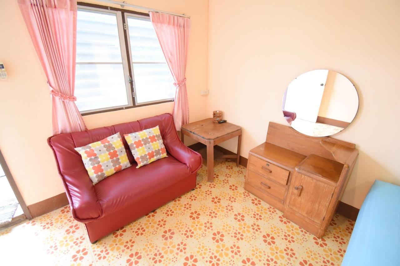 Mukda Guesthouse Трат Экстерьер фото